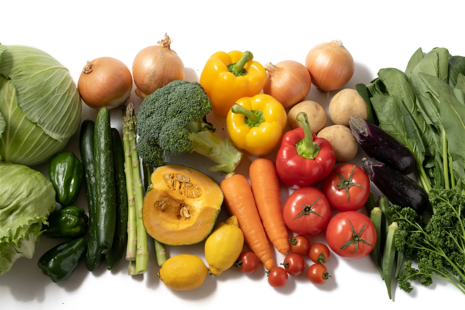 週末のお出かけに♪高校生達が育てた野菜やくだもの、アイスクリームやチキンロールなどが販売されます。【八日市南高校「南高販売会」】