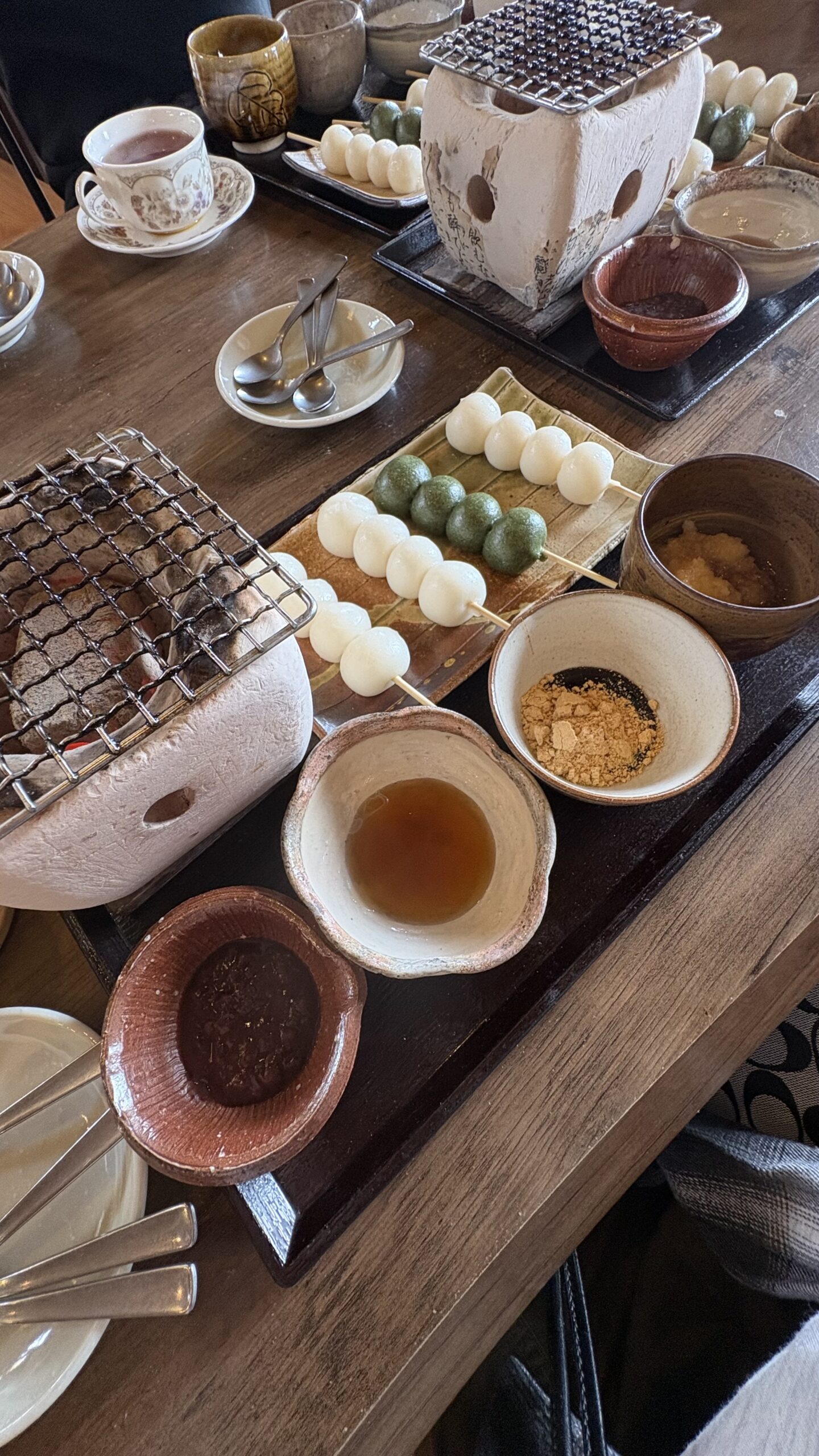 お団子が焼ける！落ち着く雰囲気のお団子カフェ