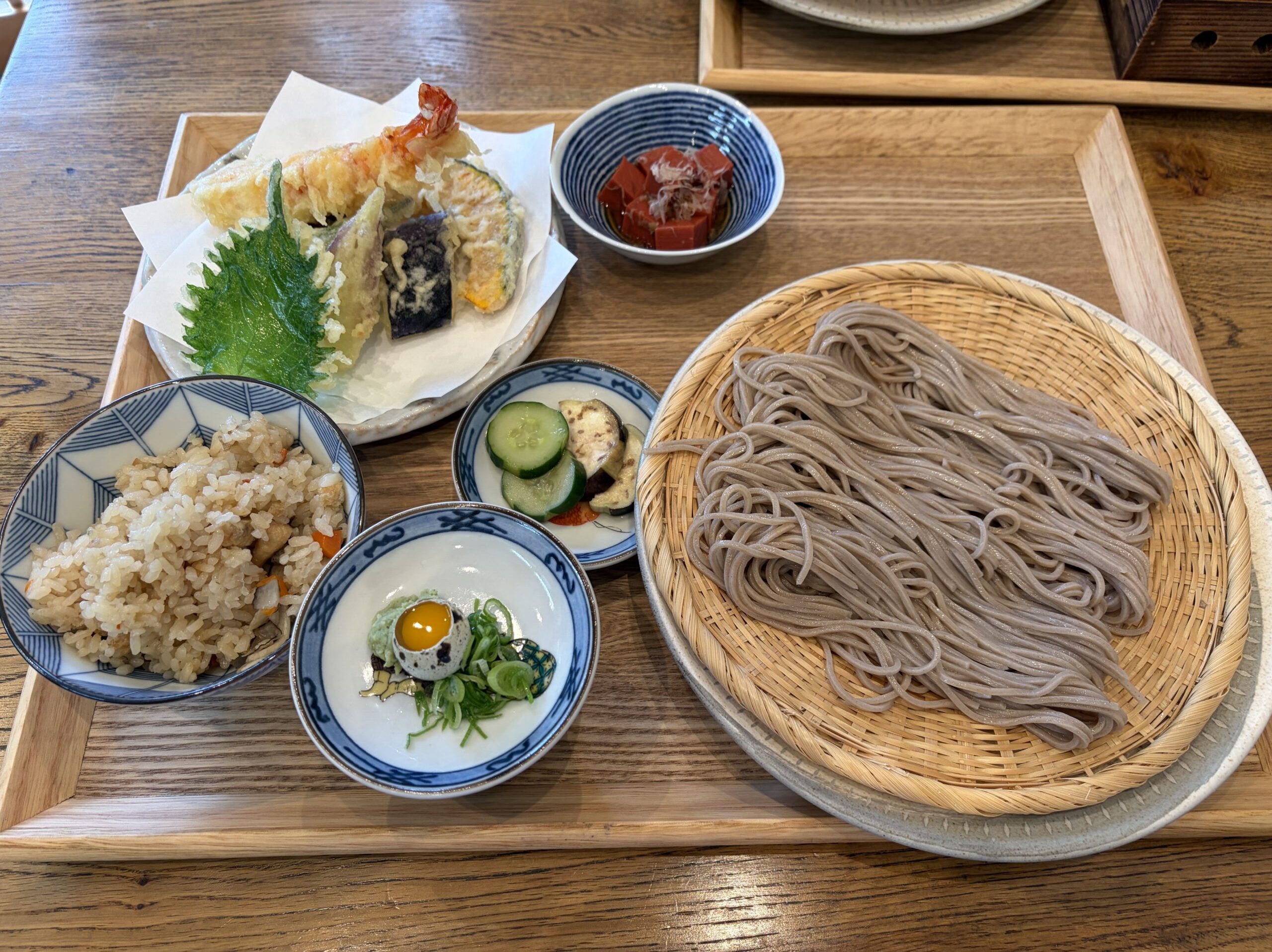 大津市浜大津「中保食堂」へ！手打ちそばとサクとろ天ぷらに大満足